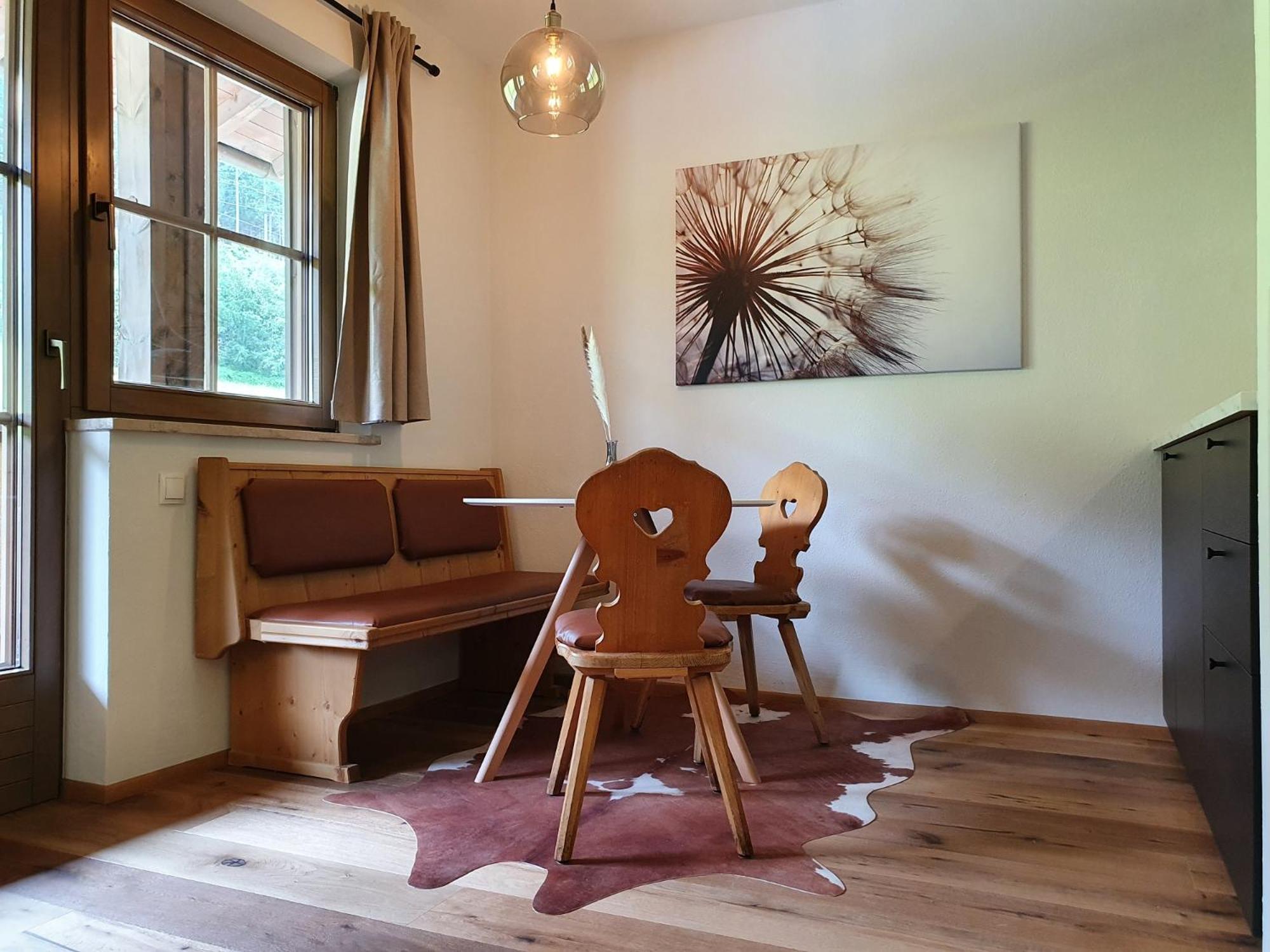 Alpenflair Apartment Mit Balkon - Inkl Parkplatz #1 Innsbruck Eksteriør bilde